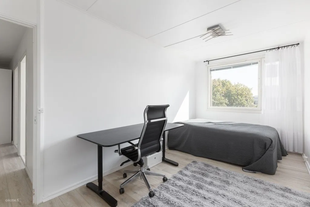 Chambres - Spacious Apartment with Garden in Kivenlahti, Espoo