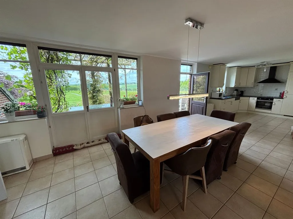 Salle à manger - Maison avec Vue sur la Vallée à Durbuy
