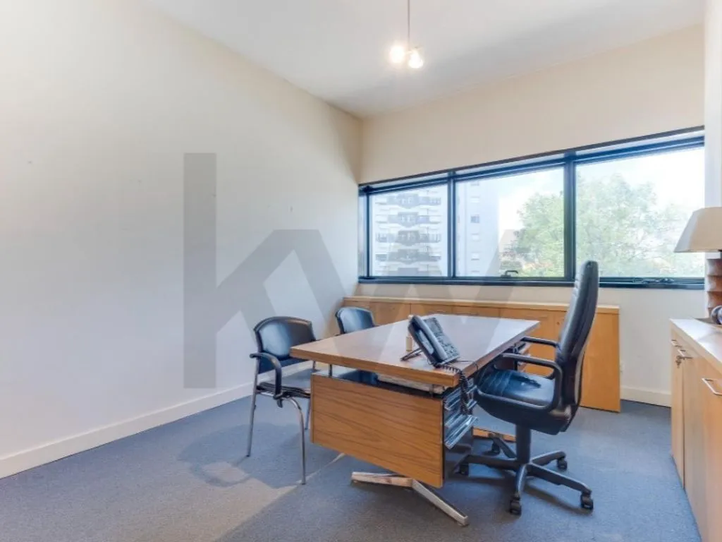 Kabinet - Luxury Office Space in Porto's City Centre