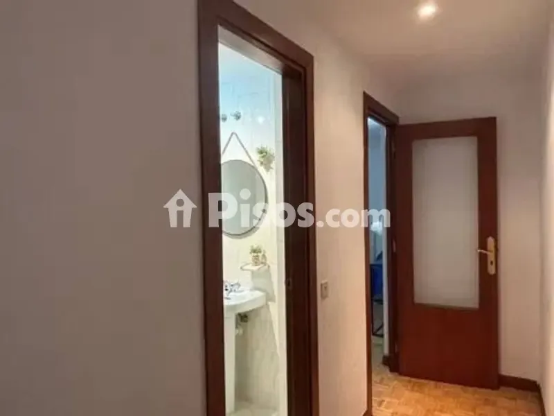Entrée - Bright Apartment with Balcony in Logroño