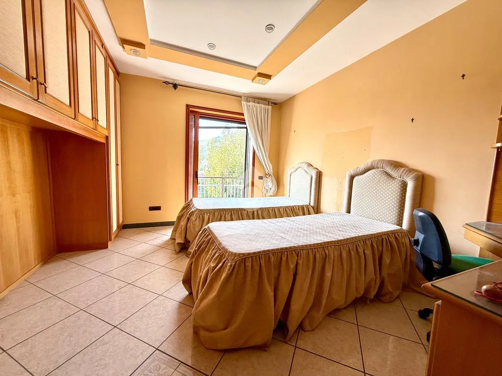Chambres - Spacious Apartment with Balcony in Naples