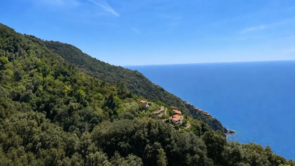 Rustic Cottage with Sea View in Fossola