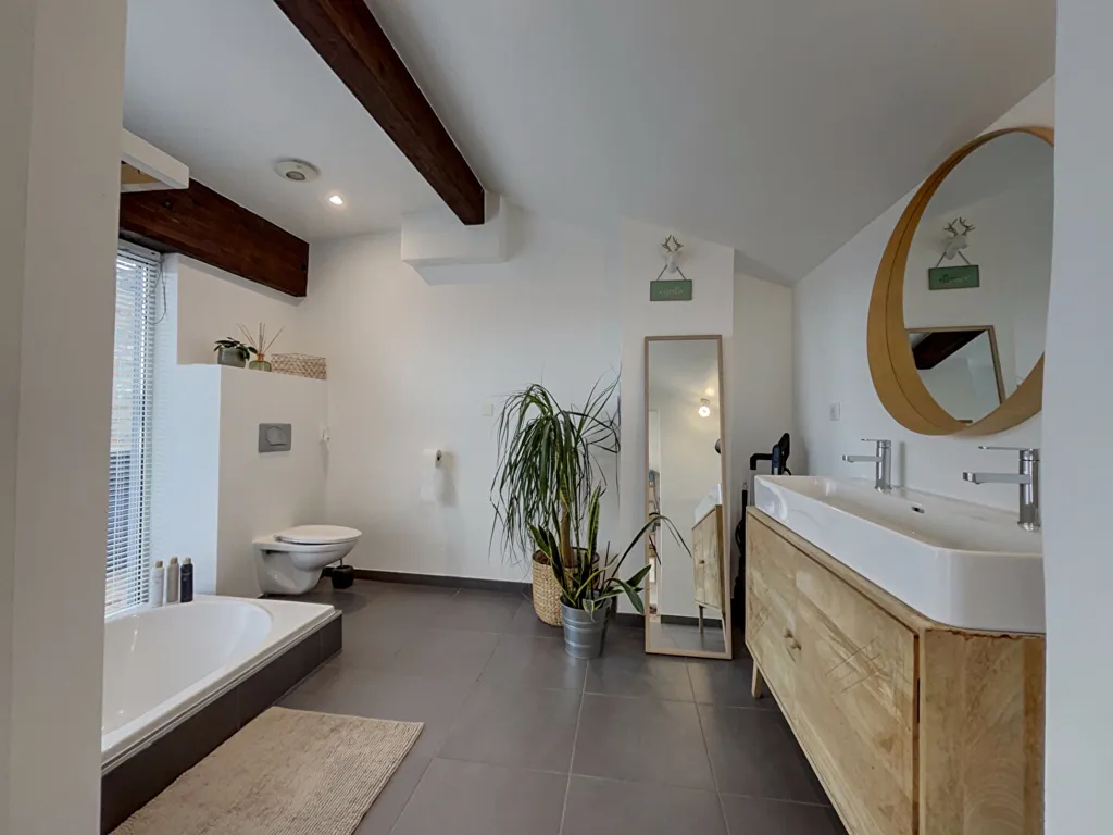 Salles de bain - Duplex avec Terrasse à Toulouse