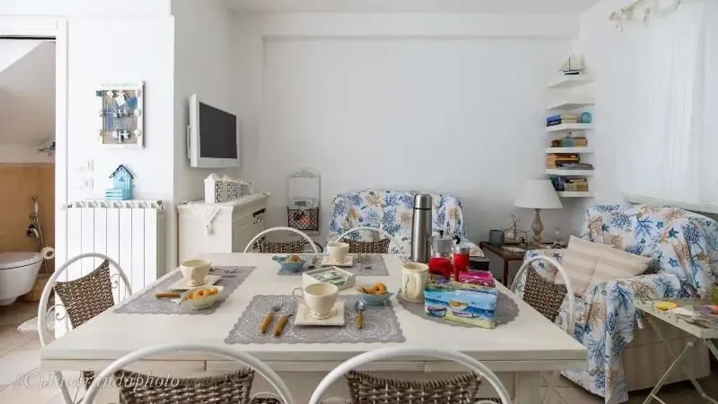 Salle à manger - Rustic Villa with Sea View in Forte Dei Marmi
