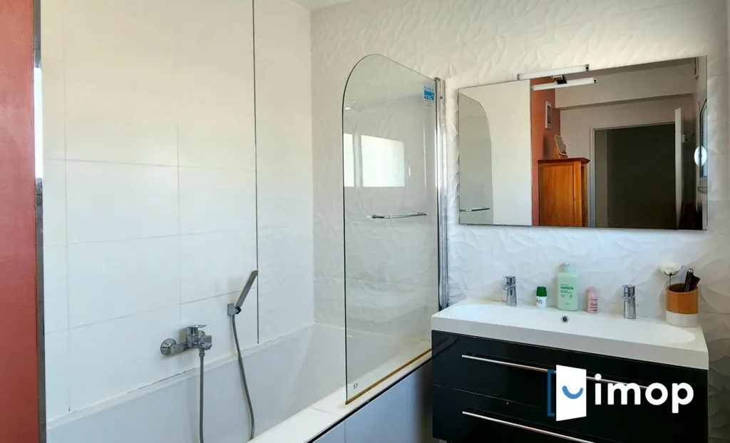 Vannitoad - Contemporary Villa with Pool in Pérols