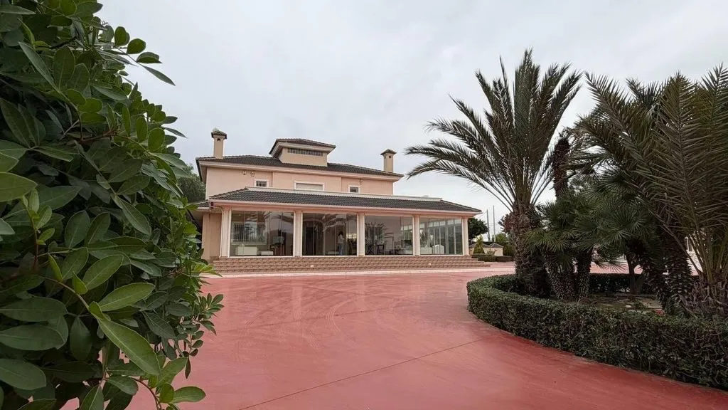 Välivaade - Luxury Chalet with Pool in Elche