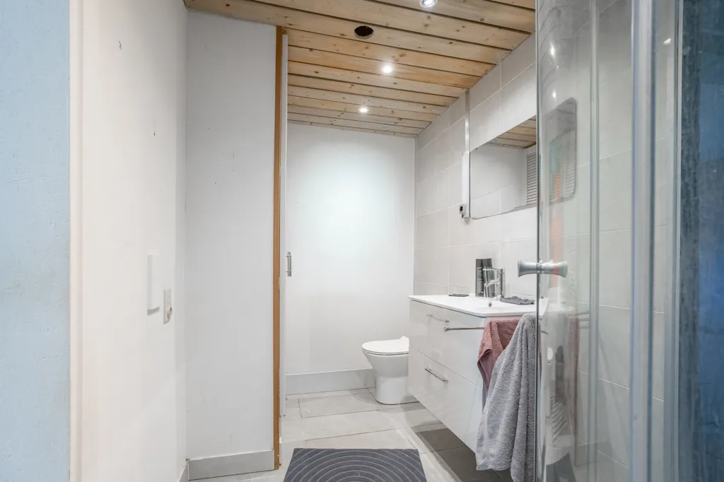 Bagni - Renovated House with Equestrian Facilities in Oudenburg