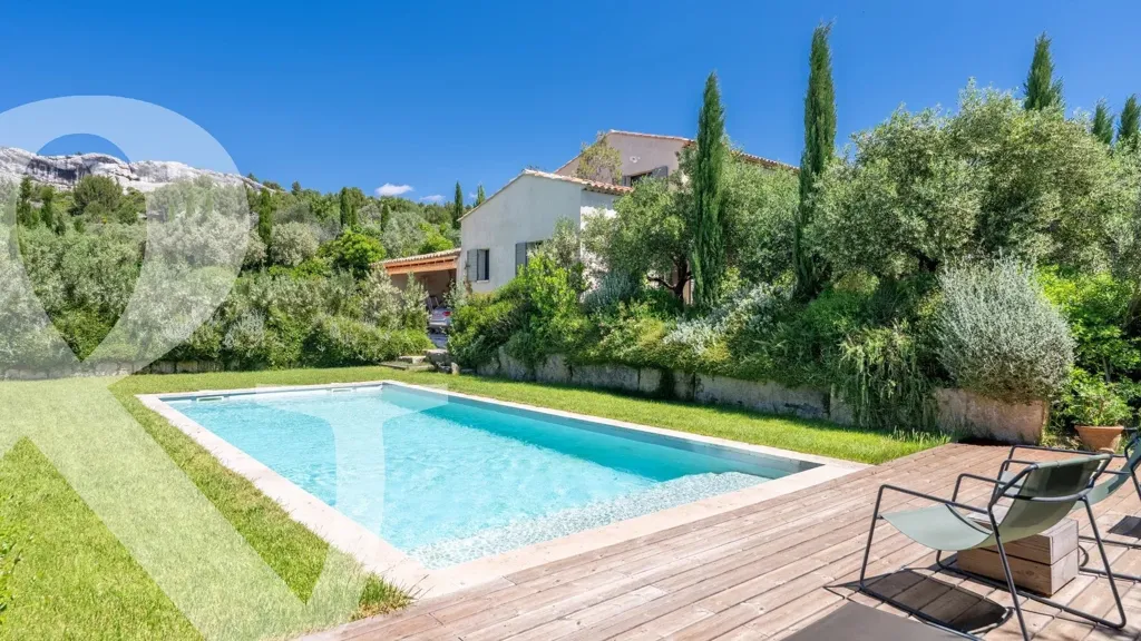 Piscine - Maison Provençale avec Piscine près de Maussane