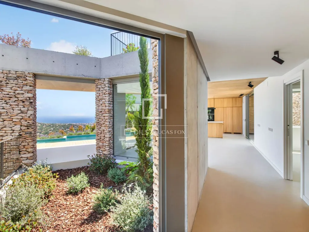 Terrass - New Build Villa with Sea View in Cabrils