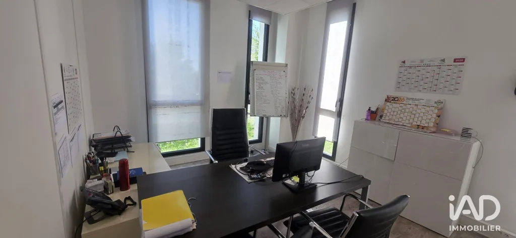 Kabinet - Modern Offices with Energy Performance B in Orvault