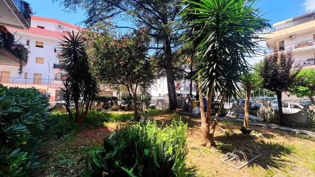 Jardin - Apartment with Balconies in Scalea