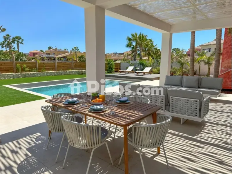 Terrass - Modern Villa with Golf View in Desert Springs