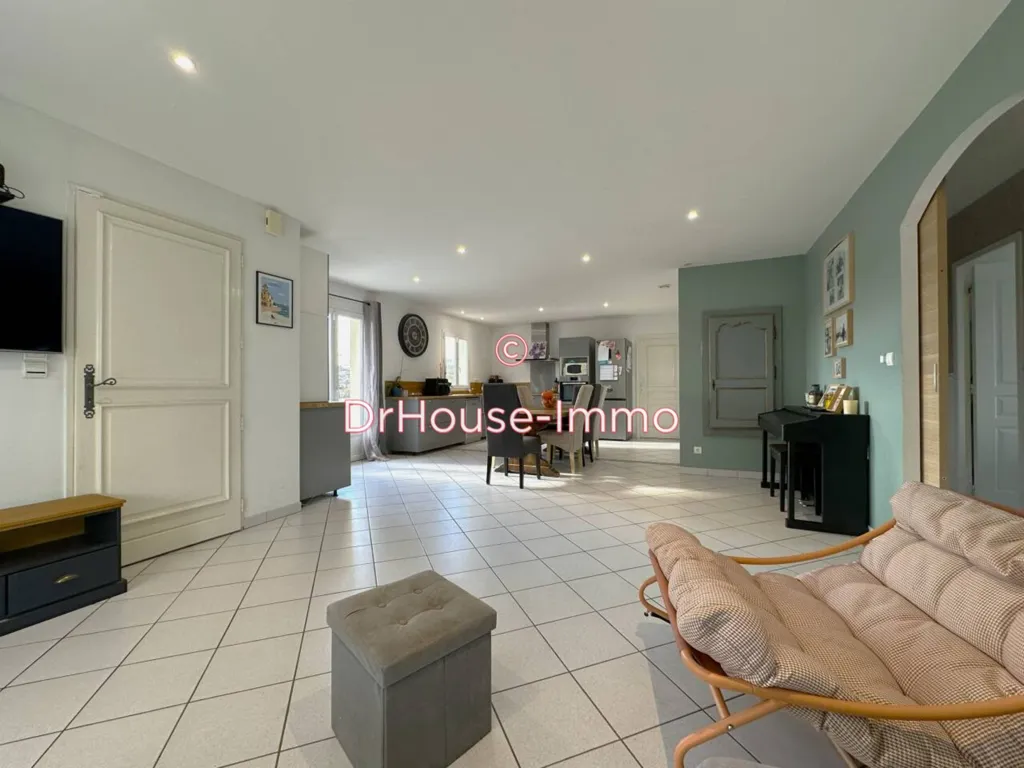 Séjour - Maison de Plain-Pied avec Piscine à Champniers