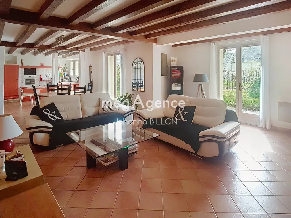 Elutuba - Family House with Garden in Charentilly