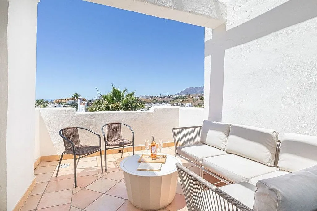 Terrass - Penthouse with Sea View in Estepona