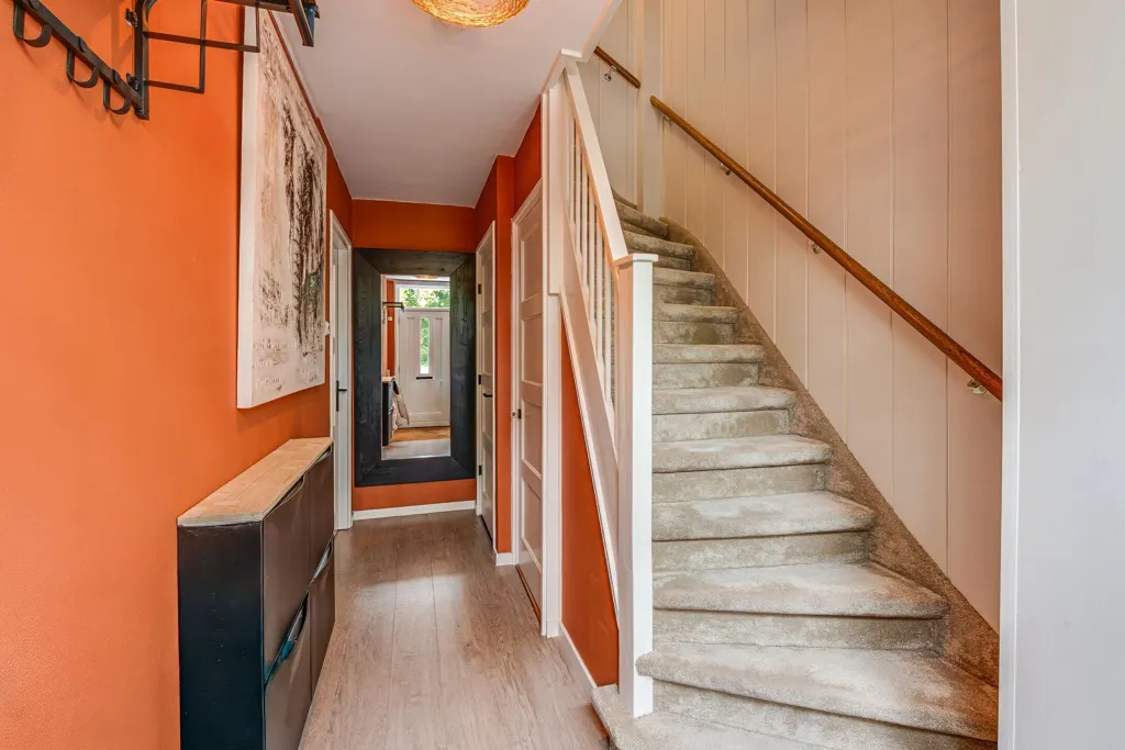 Rooms - Modernised Corner House with Garden in Huizen