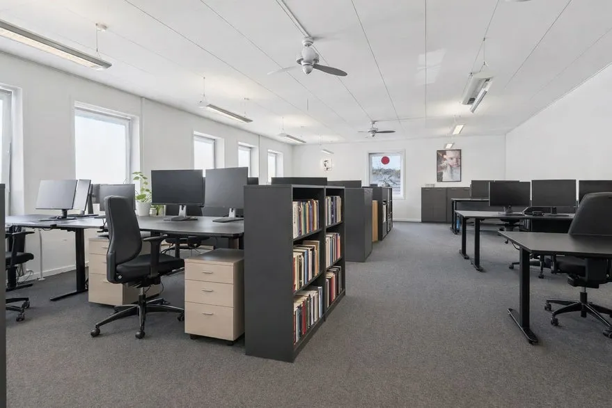 Kabinet - Flexible Office Space with Natural Light in Rødovre