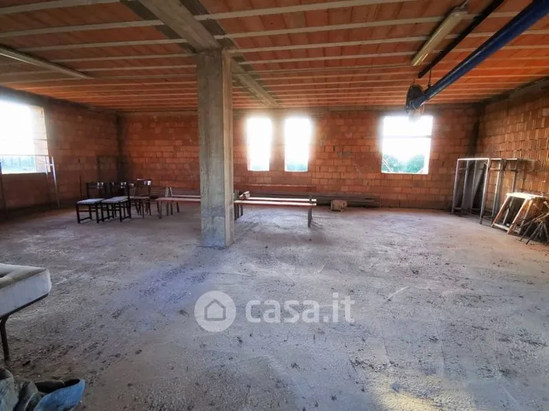 Pièces - Rustic Casale with 3 Hectares in Viterbo