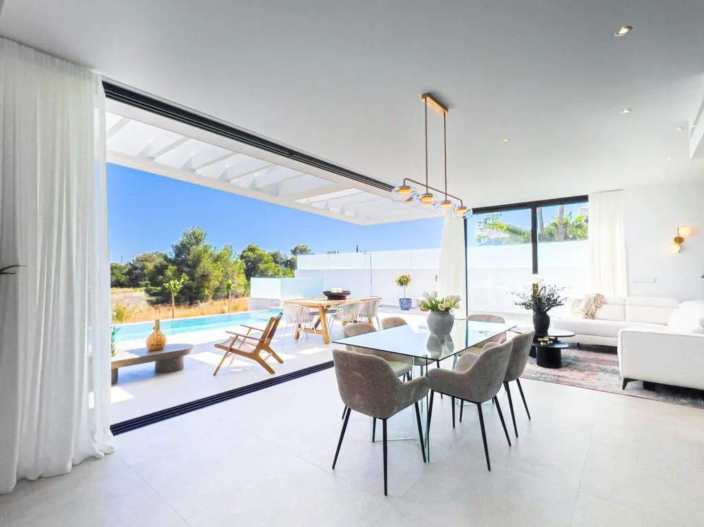 Elutuba - Luxury Villa with Infinity Pool in Polop