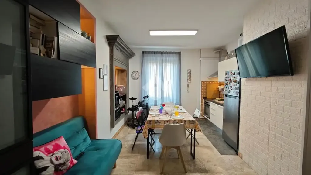 Söögituba - Fully Furnished Flat with Balcony in Scandicci