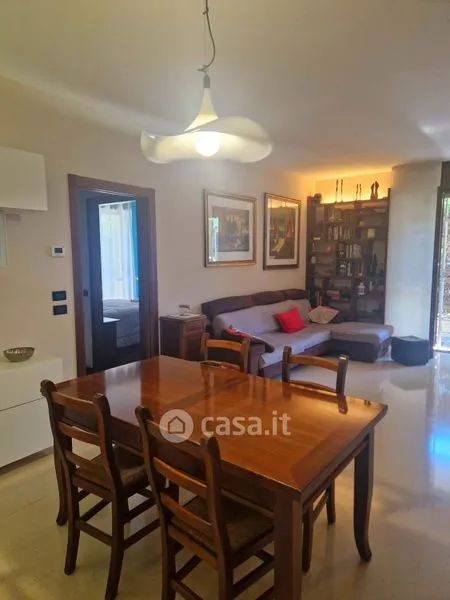 Salle à manger - Duplex Apartment with Private Garden in Modena