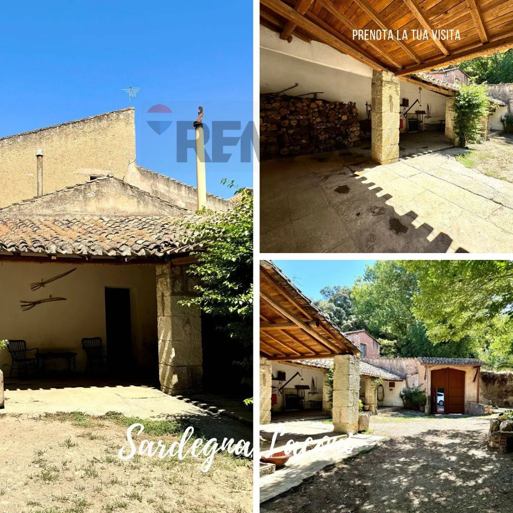 Aed - Historic Villa with Private Garden in Laconi