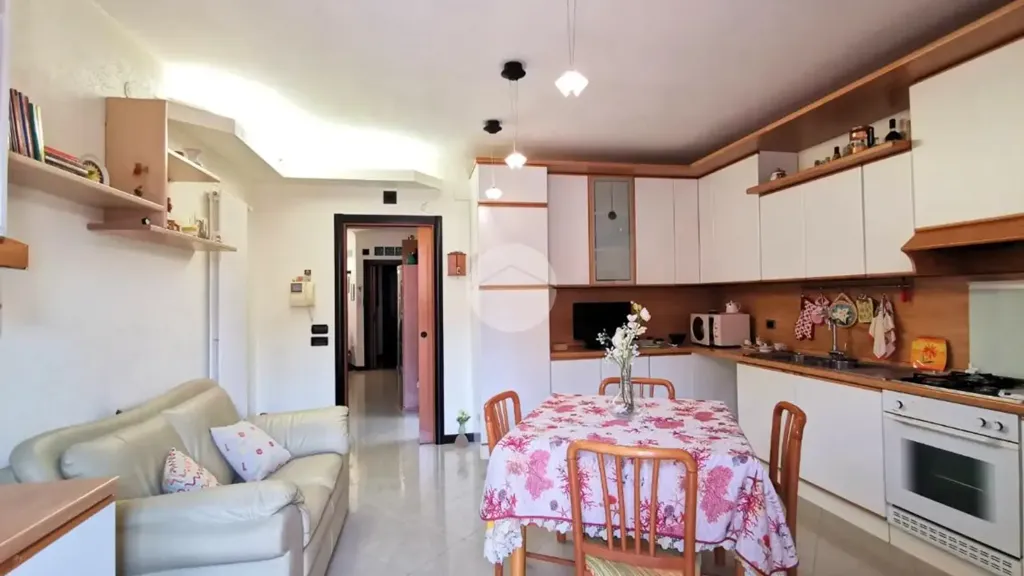 Salle à manger - Semi-detached House with Terrace in Lucera