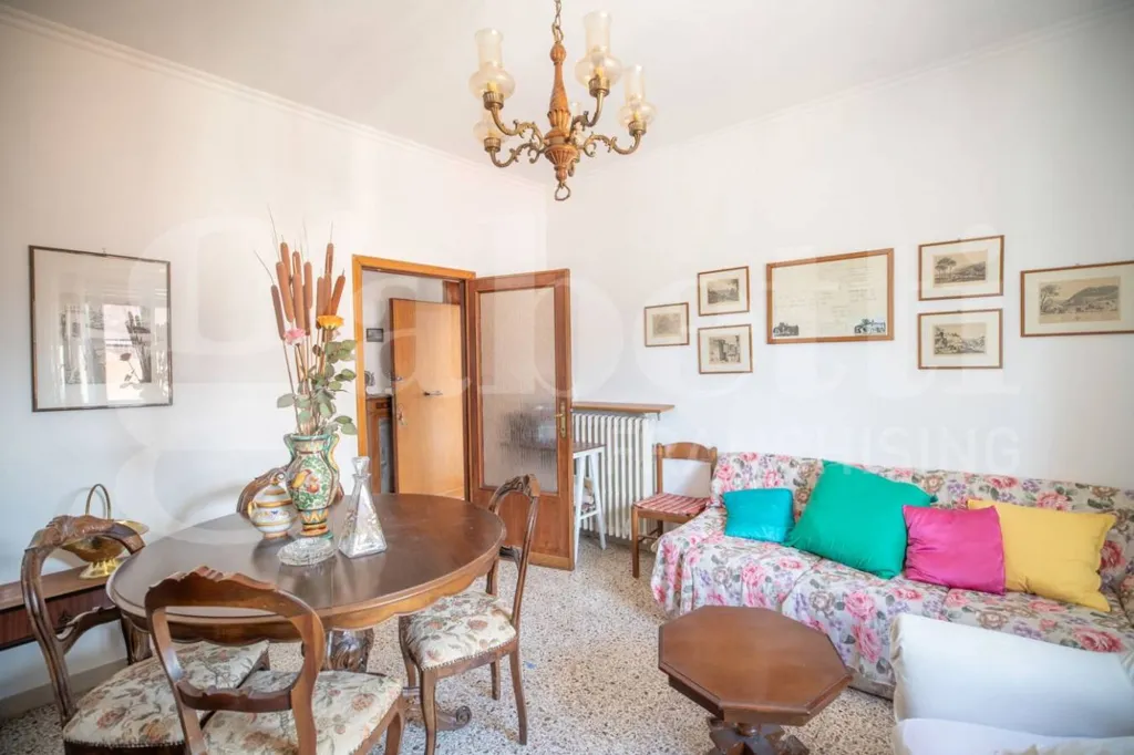 6-room property in Perugia