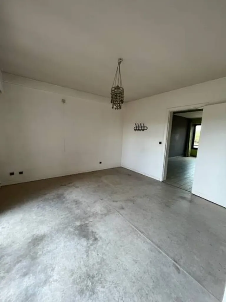 Elutuba - Bright Flat with Balcony in South-East Facing Building