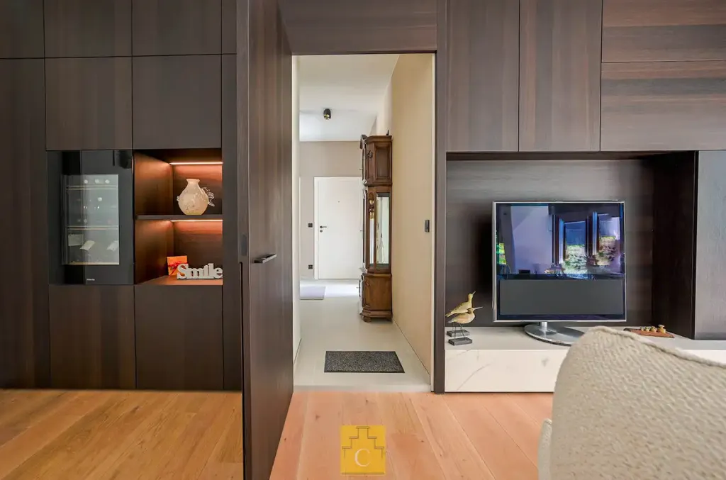 Esik - High-End Apartment with Private Garden in Bruges
