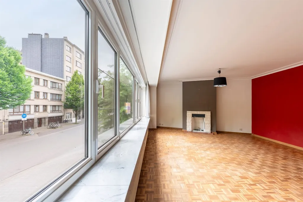 Séjour - Appartement à Rénover avec 2 Chambres à Borgerhout