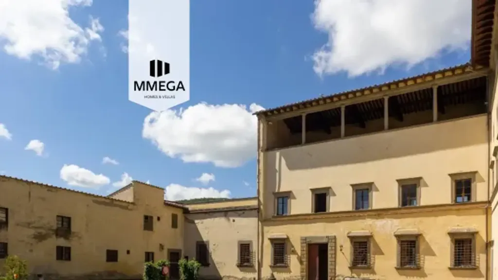 Aed - Penthouse with Garden in Scandicci