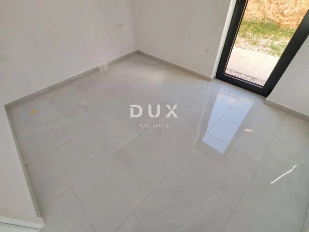 Rooms - Modern Ground Floor Flat with Sea View in Rovanjska