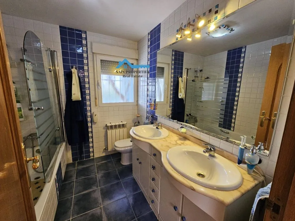 Vannitoad - Luxury Villa with Pool in Colonia Escandinavia