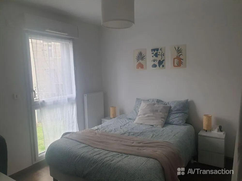 Chambres - Appartement T2 Investisseur avec Parking à Tours
