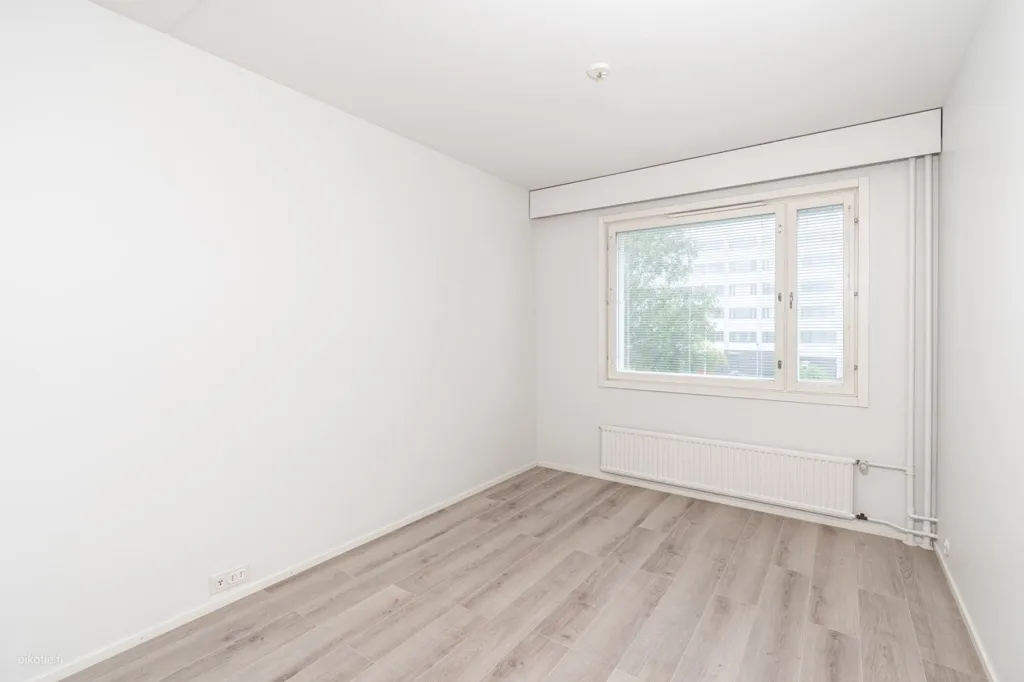 Pièces - Spacious Apartment with Balcony in Kaukajärvi
