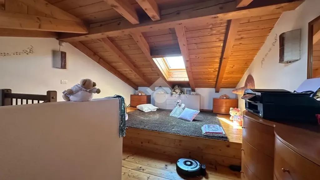 Toad - Terraced Villa with Private Garden in Bussolengo