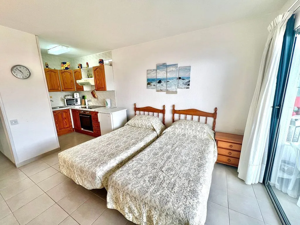 Magamistoad - Studio with Pool and Terrace in Los Cristianos