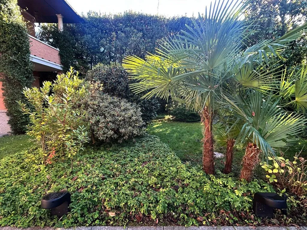 Jardin - Luxury Villa with Private Garden in Como
