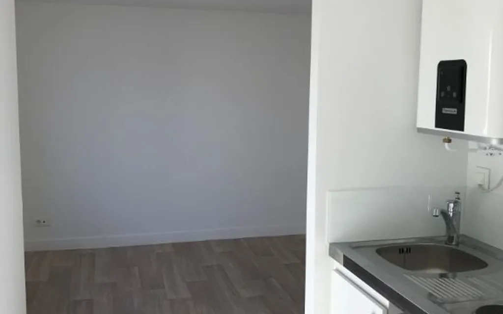 Köök - Studio with Kitchen in Châtillon Centre
