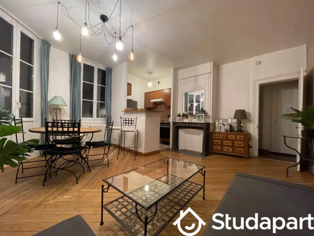 Elutuba - Fully Furnished Flat with Balcony in Central Location