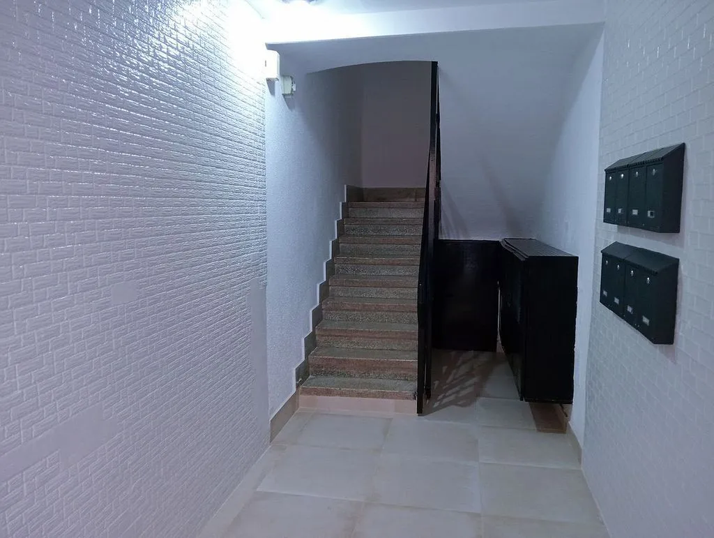 Entrée - Apartment with Tenant in Manises, Valencia