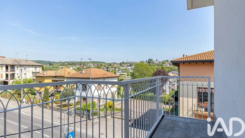 Balcon - Luxury Penthouse with Terraces in Cantù