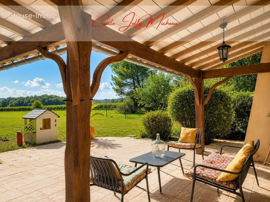 Maison 7 pièces à Blaye