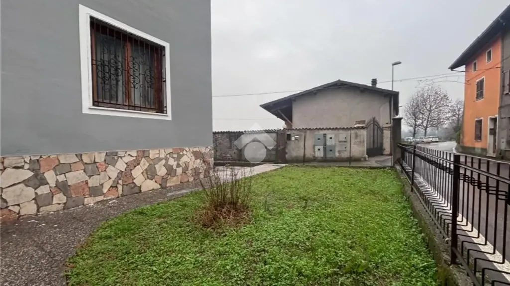 Außenansicht - Independent Villa with Garden in Calcinatello