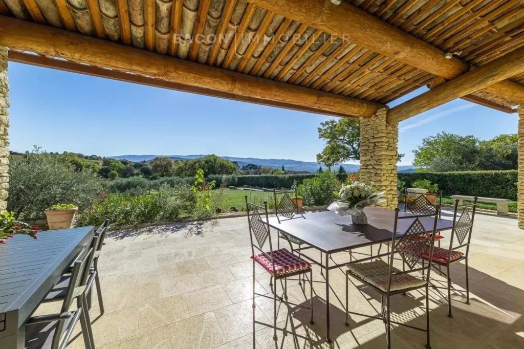 Terrasse - Propriété avec Vue et Piscine près de Saint-Saturnin-lès-Apt
