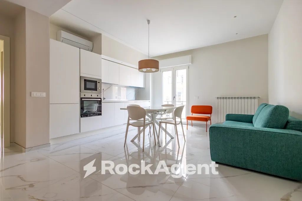 Séjour - Modernised Apartment with Balcony in Catanzaro