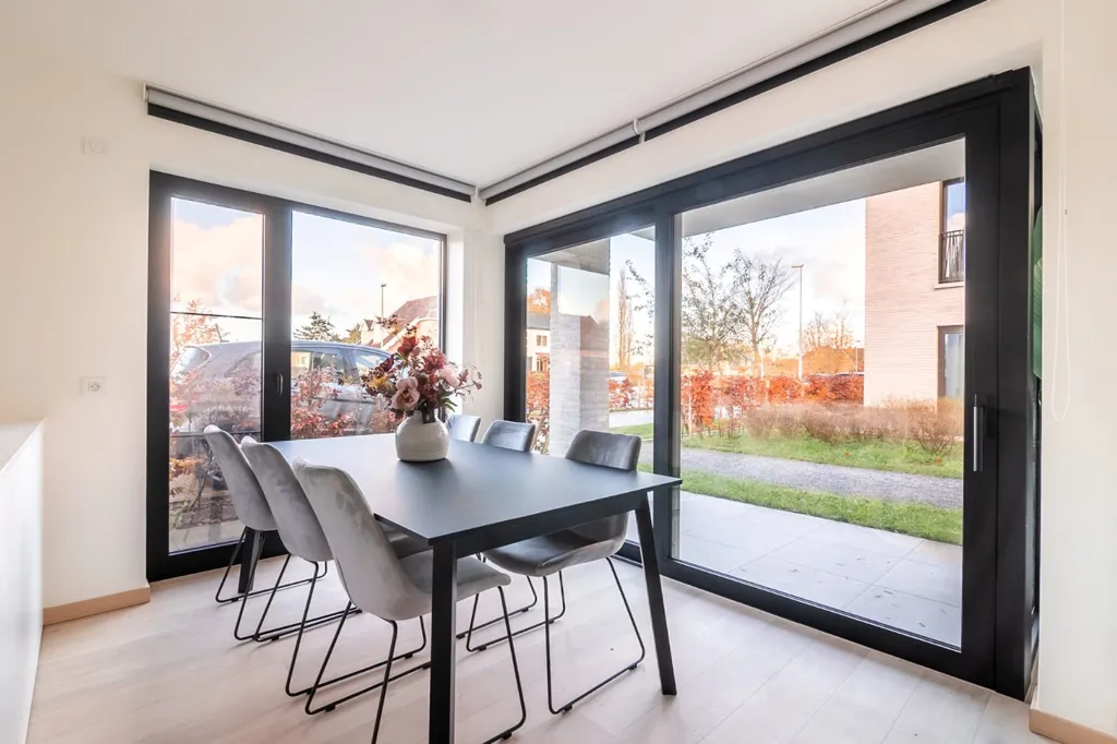 Söögituba - Modern Apartments with Service in Varsenare