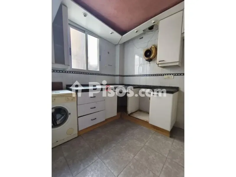 Kitchen - Apartment with Renovation Potential in Onda