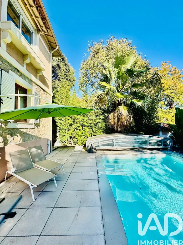 Bassein - Character Villa with Pool in Antibes